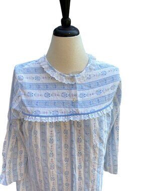 Floral Striped Cotton Nightgown With Lace Trim & 3/4 Sleeves Size Medium Modest